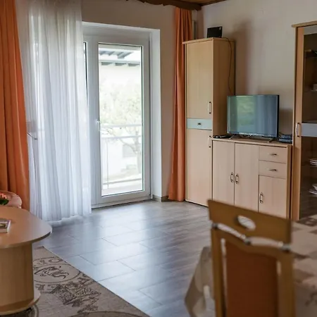Rijawetz Top 1 By Seebnb